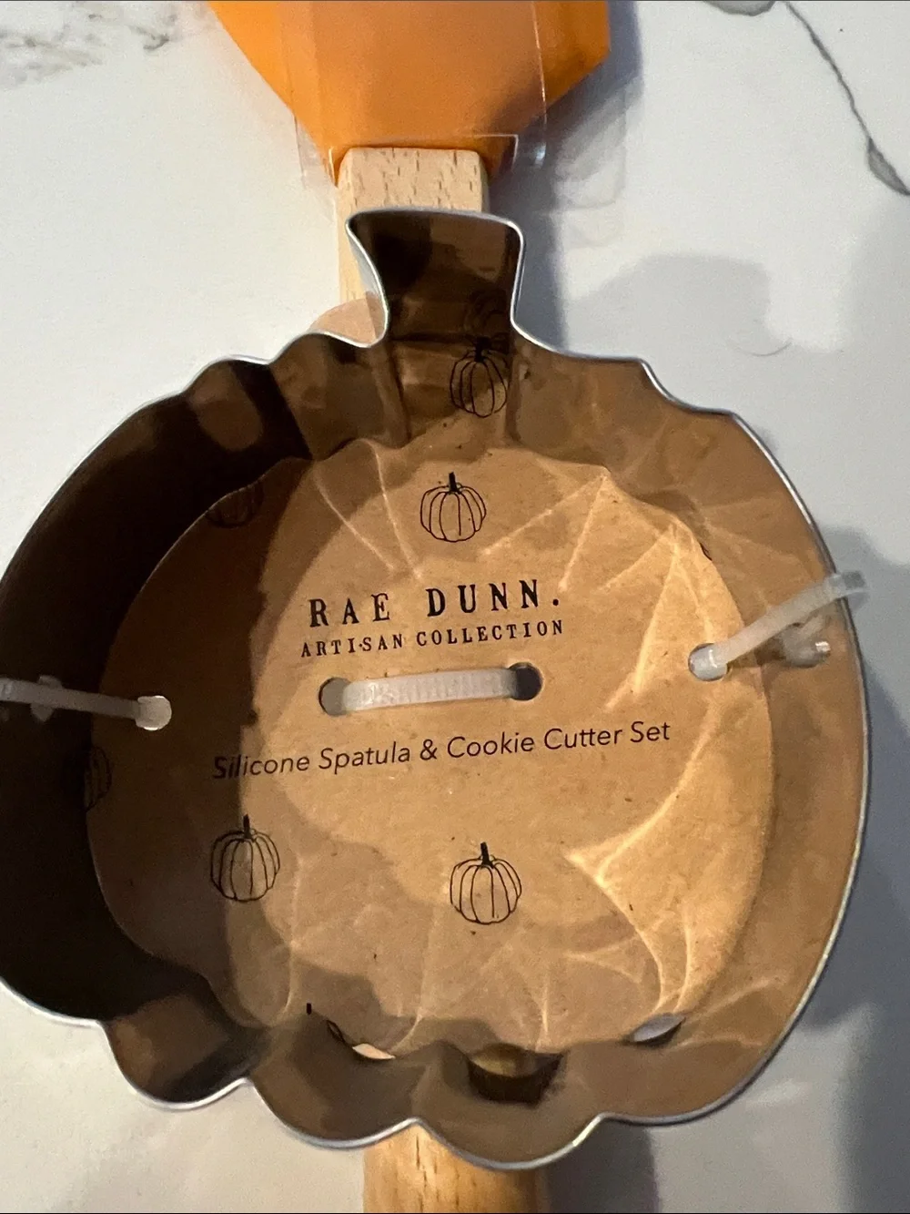 Rae Dunn Pumpkin Spice Silicone Spatula & Cookie Cutter Set - Orange